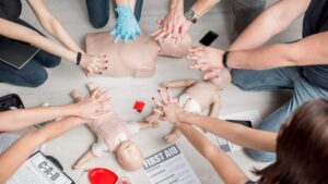 Offer-a-First-Aid-Course-to-Employees.jpg