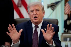 109062315-15886665-President_Donald_Trump_s_ambitious_plan_to_host_a_historic_UFC_f-a-1_1781043664156.jpg